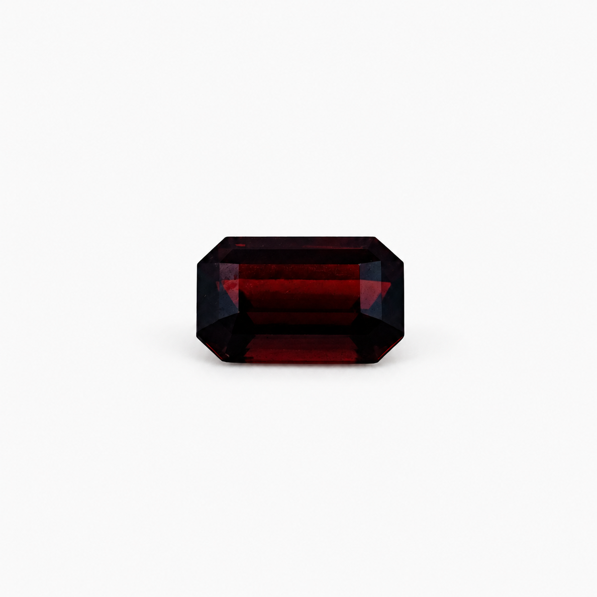 153 rectangular emerald-cut garnet 5.75 ct, deep burgundy red