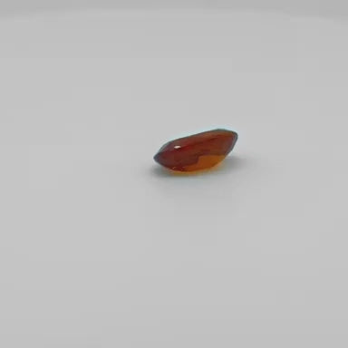 151 Garnet 4.00 ct, cleaned silent rotating video